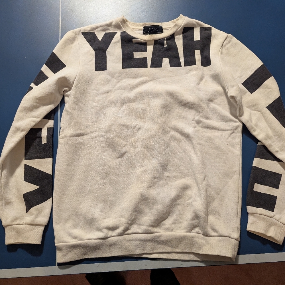 Forever 21 Men's small YEAH crewneck sweater